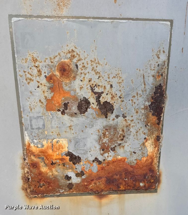 image for item ET4025 Fuel tank with containment