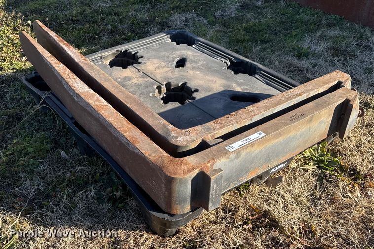 image for item ET4031 (2) sets of forks