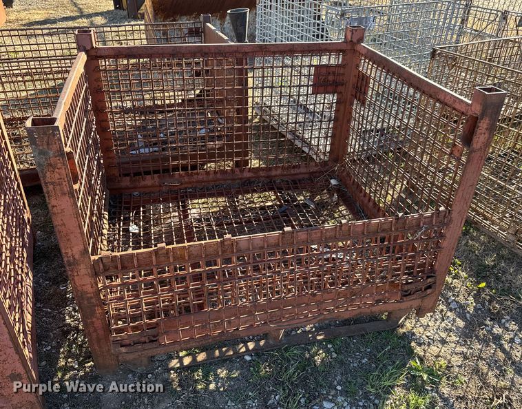 image for item ET4032 (7) metal bins