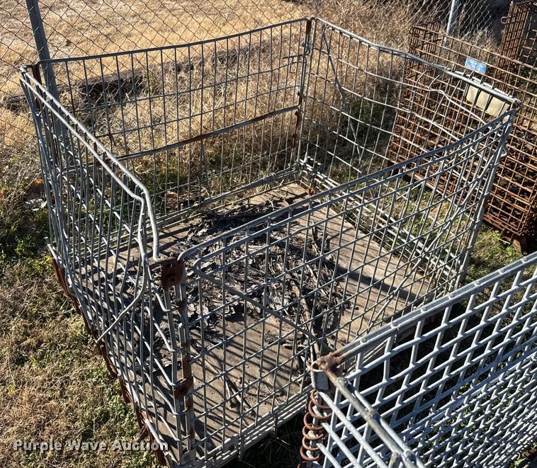 image for item ET4032 (7) metal bins