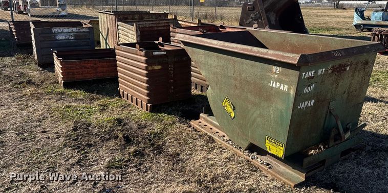 image for item ET4033 (9) metal bins