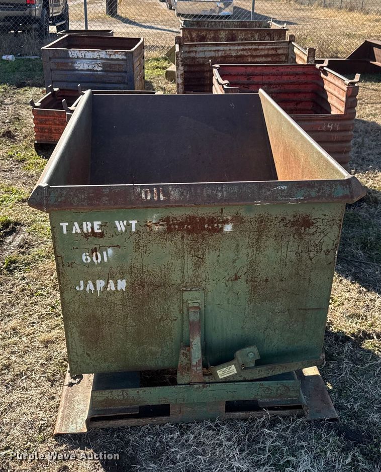 image for item ET4033 (9) metal bins