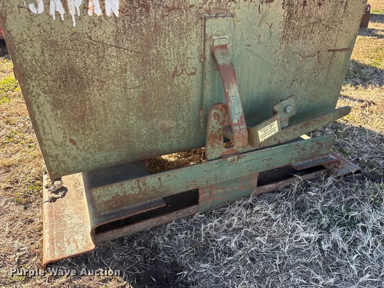 image for item ET4033 (9) metal bins