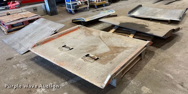 image for item ET4041 (5) dock plates