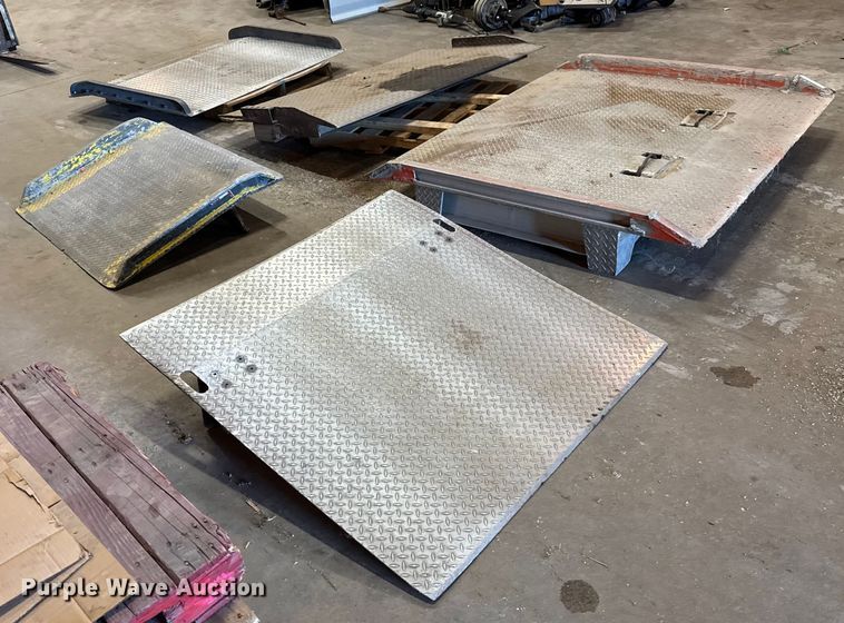 image for item ET4041 (5) dock plates