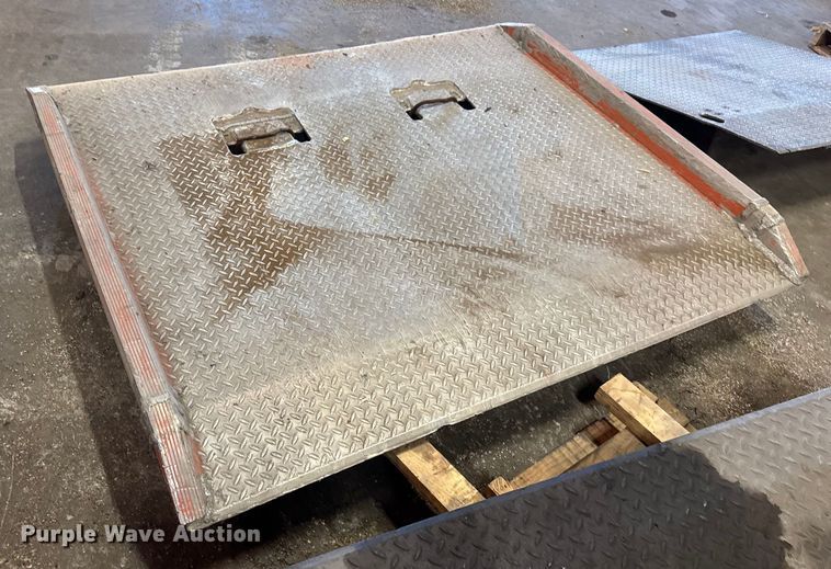 image for item ET4041 (5) dock plates