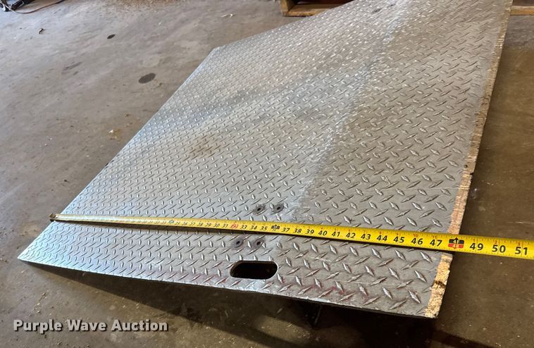 image for item ET4041 (5) dock plates