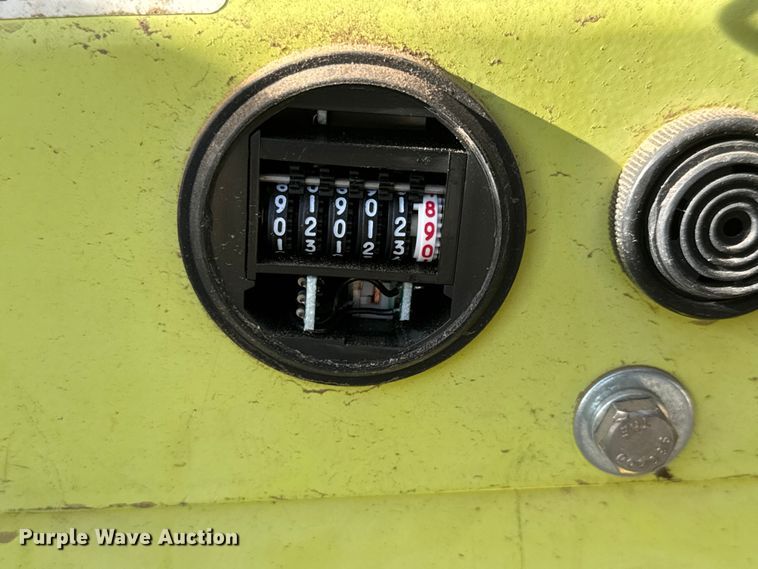 image for item ET4056 2008 Donkey M13-5K forklift