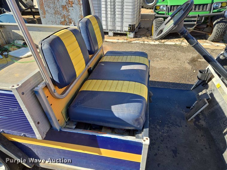 image for item ET5282 Club Car golf cart