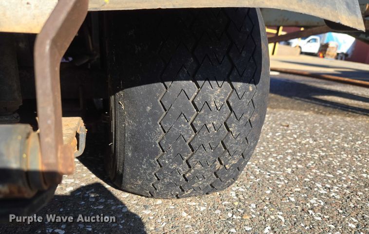 image for item ET5282 Club Car golf cart