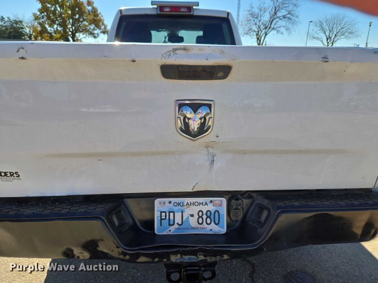 image for item ET5285 2013 RAM 2500 Crew Cab pickup truck