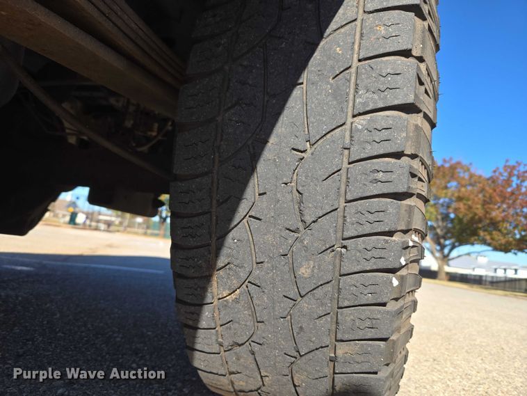 image for item ET5285 2013 RAM 2500 Crew Cab pickup truck