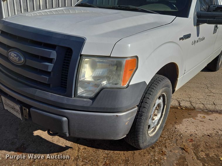 image for item ET5287 2010 Ford F150 pickup truck