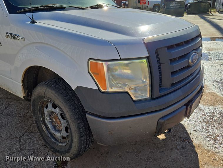 image for item ET5287 2010 Ford F150 pickup truck