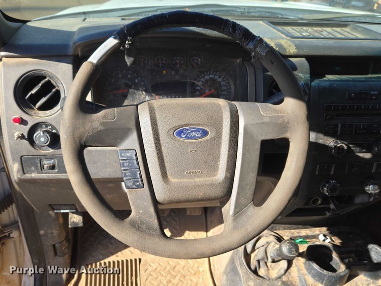 image for item ET5287 2010 Ford F150 pickup truck