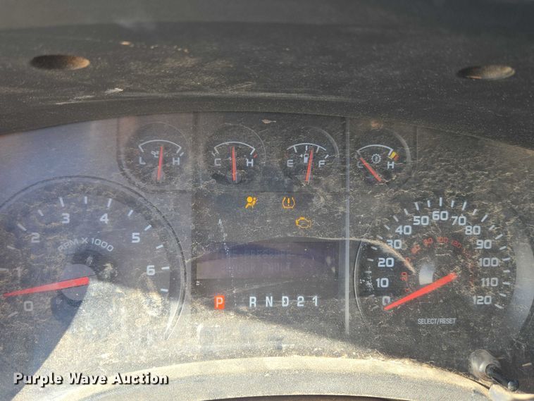 image for item ET5287 2010 Ford F150 pickup truck