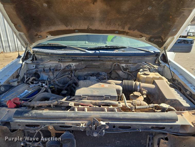 image for item ET5287 2010 Ford F150 pickup truck