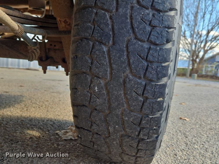 image for item ET5287 2010 Ford F150 pickup truck