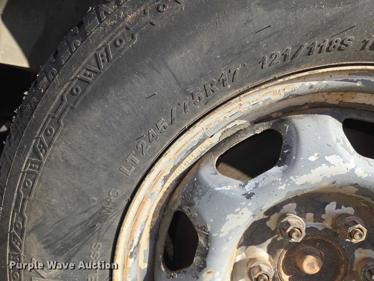 image for item ET5287 2010 Ford F150 pickup truck