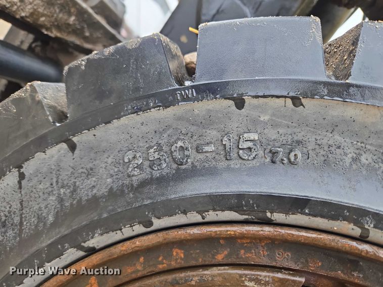 image for item ET5295 Hyster H90XMS forklift