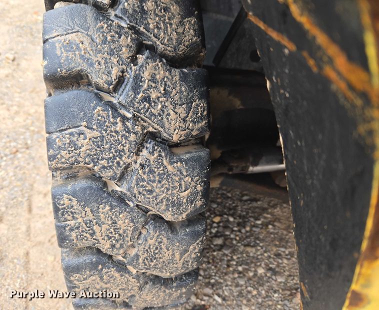 image for item ET5295 Hyster H90XMS forklift