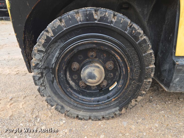 image for item ET5295 Hyster H90XMS forklift