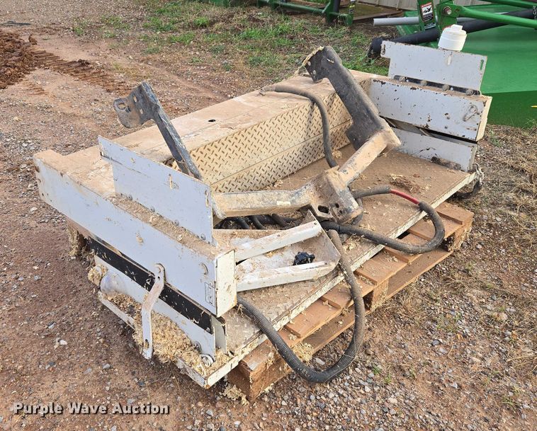 image for item ET5311 Tommy Gates CO. lift