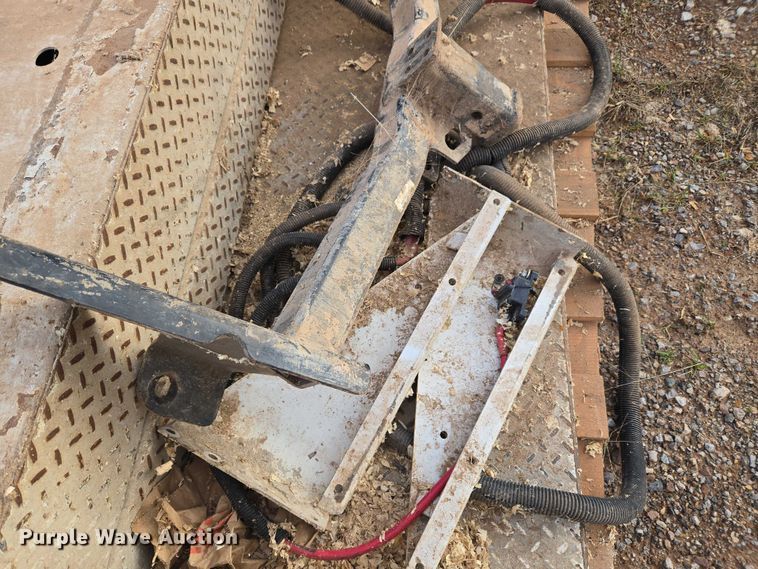 image for item ET5311 Tommy Gates CO. lift