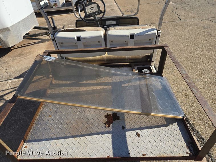 image for item ET5314 Yamaha golf cart