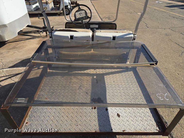 image for item ET5314 Yamaha golf cart