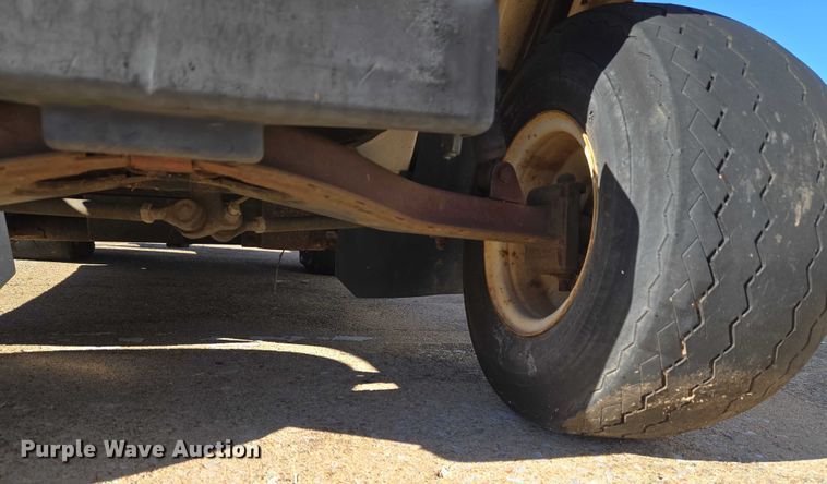 image for item ET5314 Yamaha golf cart