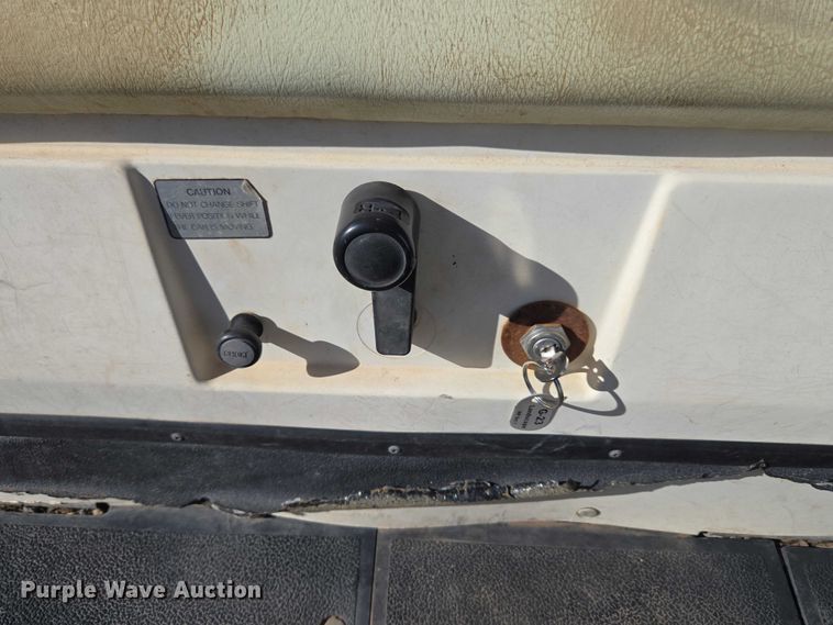 image for item ET5314 Yamaha golf cart