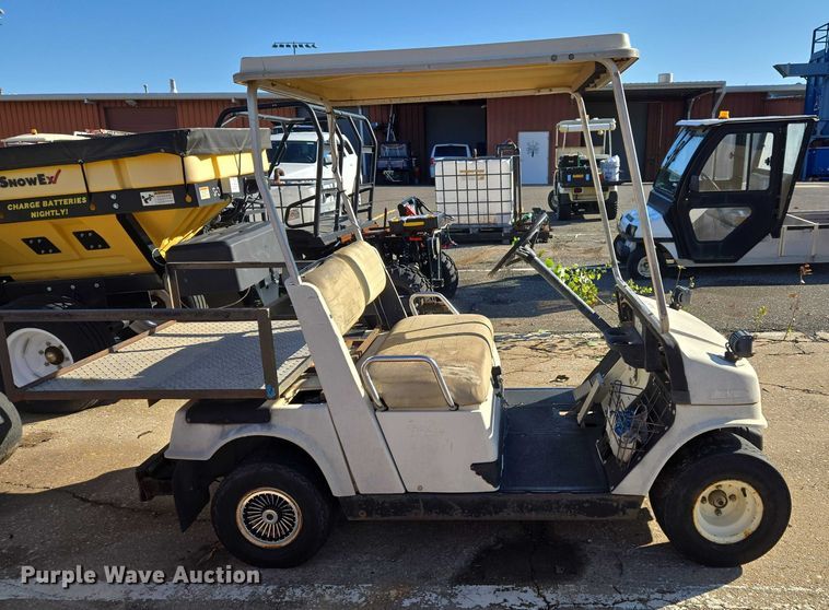 image for item ET5315 Yamaha golf cart