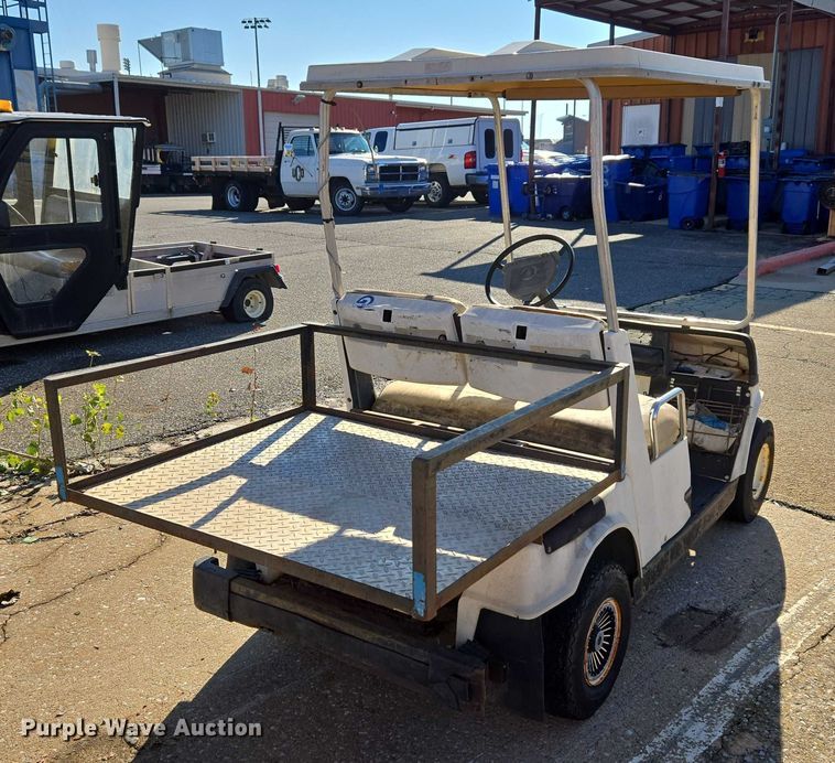 image for item ET5315 Yamaha golf cart