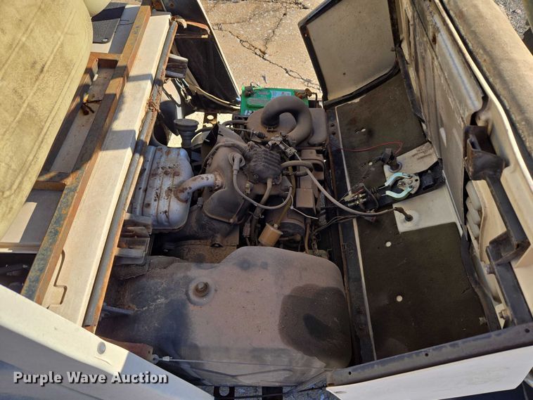 image for item ET5315 Yamaha golf cart