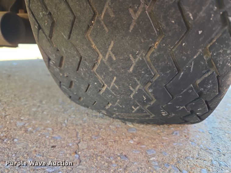 image for item ET5315 Yamaha golf cart