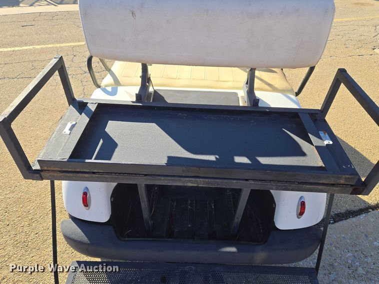 image for item ET5316 1999 Yamaha G16A golf cart