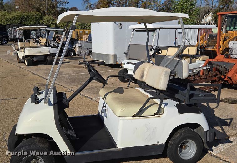 image for item ET5316 1999 Yamaha G16A golf cart