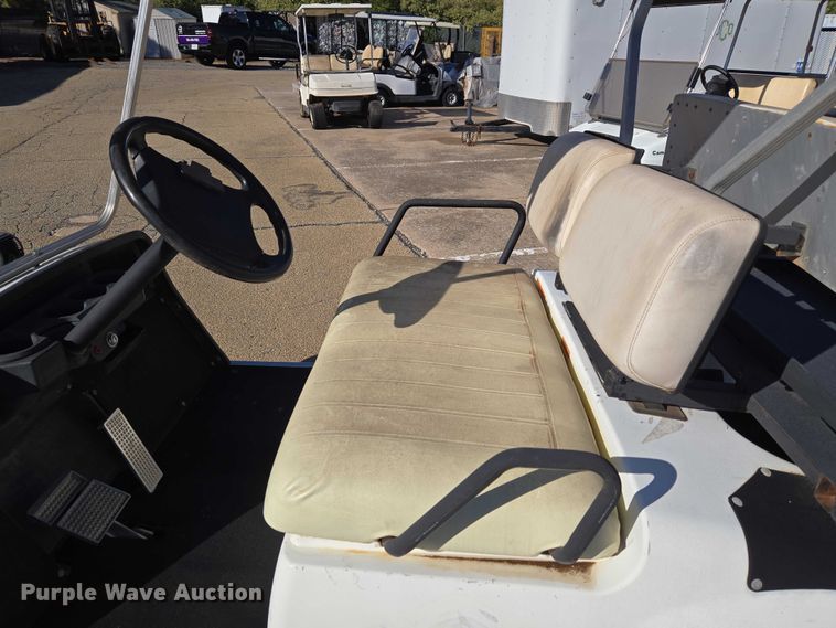 image for item ET5316 1999 Yamaha G16A golf cart