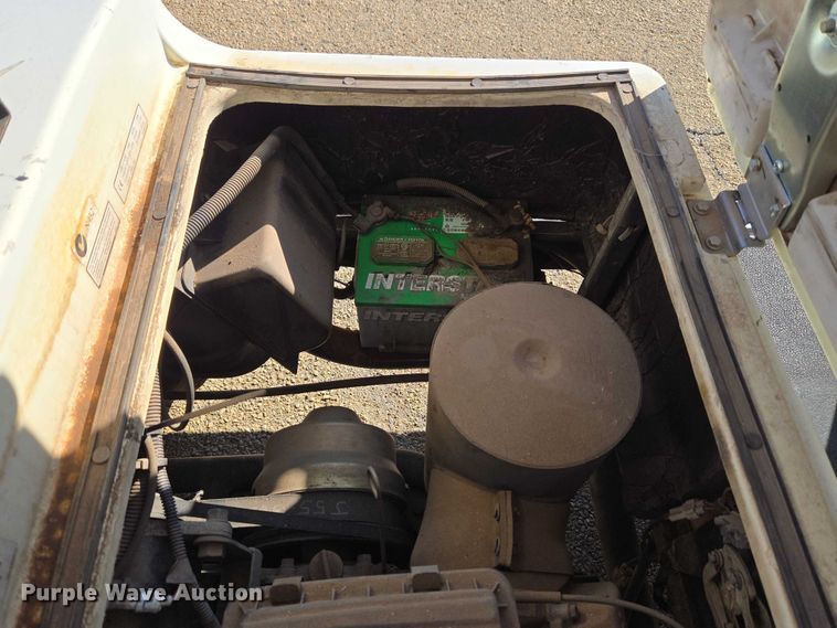 image for item ET5316 1999 Yamaha G16A golf cart