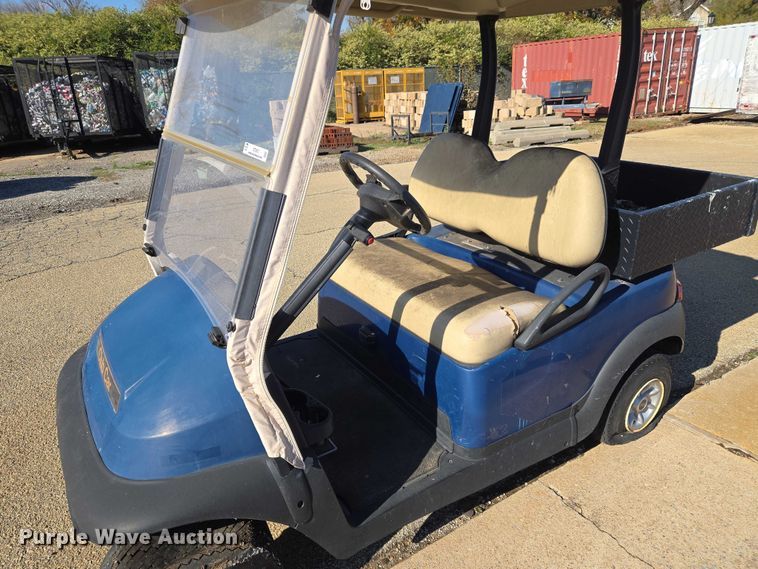 image for item ET5317 Club Car golf cart