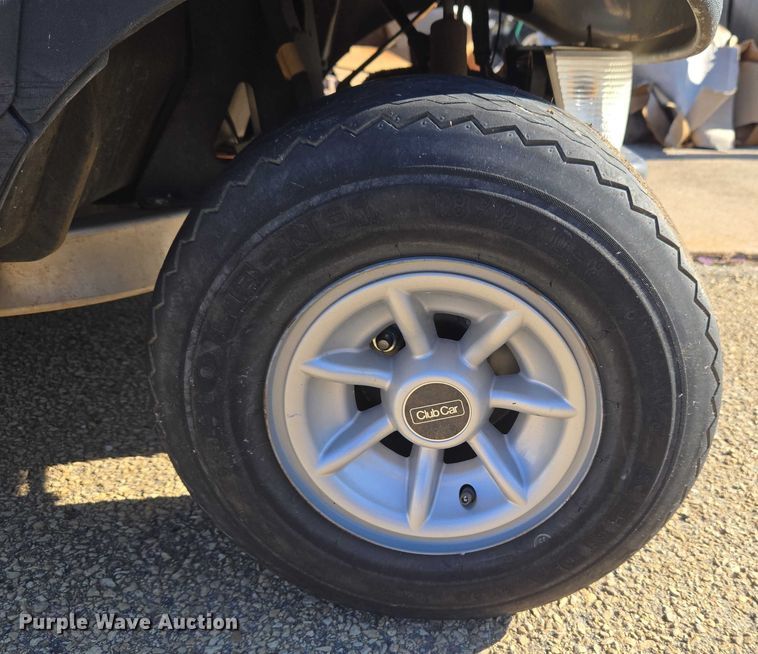 image for item ET5317 Club Car golf cart