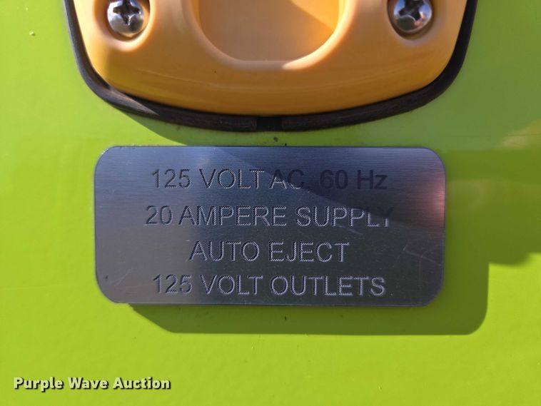 image for item ET5326 2015 Ford F550 Super Duty XLT ambulance