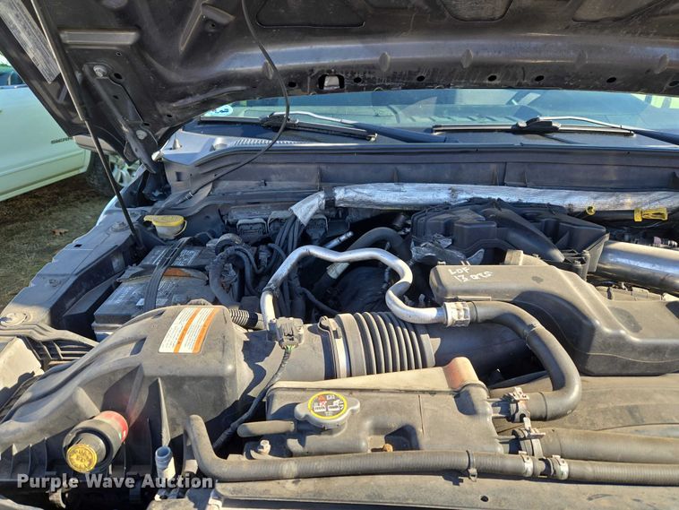 image for item ET5326 2015 Ford F550 Super Duty XLT ambulance