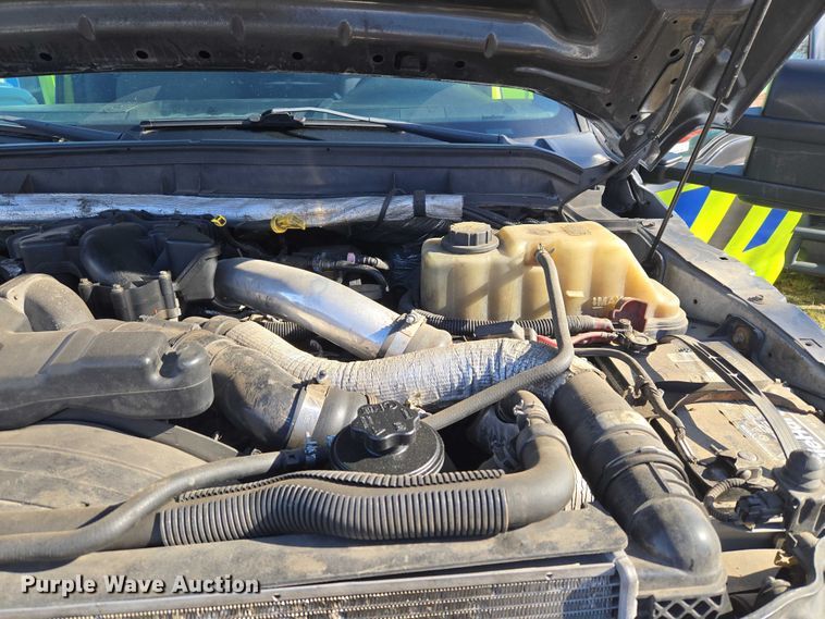 image for item ET5326 2015 Ford F550 Super Duty XLT ambulance