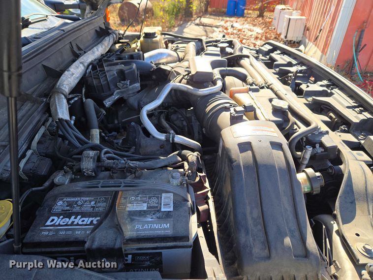 image for item ET5326 2015 Ford F550 Super Duty XLT ambulance