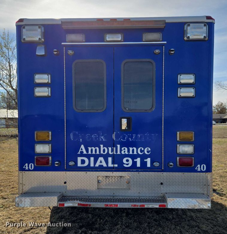 image for item ET5327 2014 RAM 4500HD ambulance