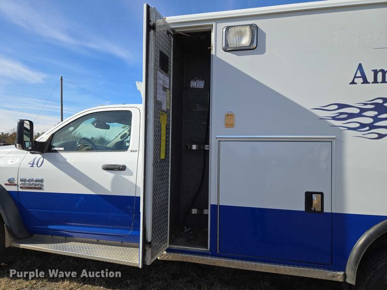 image for item ET5327 2014 RAM 4500HD ambulance