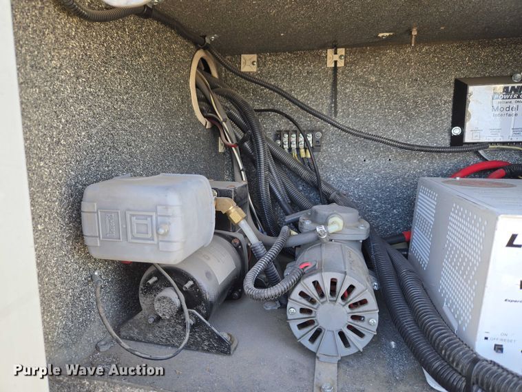 image for item ET5327 2014 RAM 4500HD ambulance