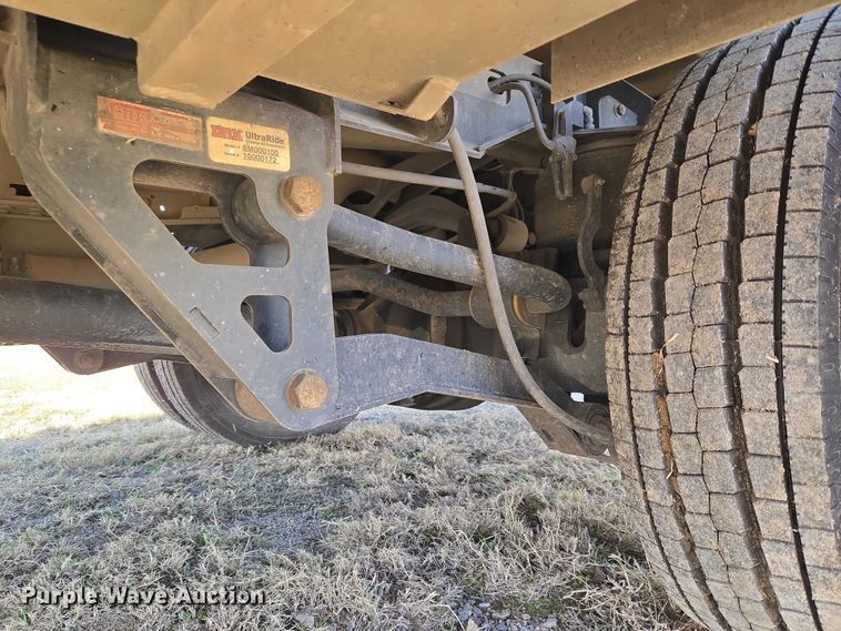 image for item ET5327 2014 RAM 4500HD ambulance